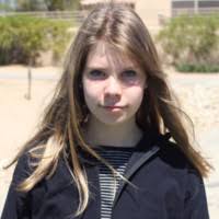 Calista Harris's Instagram, Twitter & Facebook