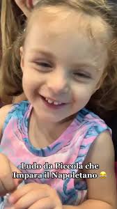 Ludo da Piccola che Impara il Napoletano 😂 #auroraeludovica #viral #perte  #virale #neiperte