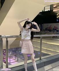 自转】【eD2k链接】《裙底视角㊙️泄密流出》想要跟不穿内裤的小姐姐玩吗跟随抄底漂亮美眉写字楼女厕蹲守偷窥肉丝长腿女神的肉鲍鱼【341M11v+5p1配额】  – 快乐堂