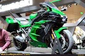 Kawasaki motors (malaysia) sdn bhd is the sole importer, assembler and distributor of kawasaki brands of bikes in malaysia. 2018 Kawasaki Ninja H2 Sx Malaysian Debut In May Rm150 000 Bikesrepublic