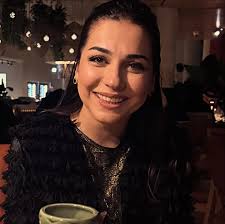 Sixteen days. Sixteen stories about her from my diary. Day 6: Fatma Fatma  is tall, very tall and stunning. Her long black hair is hidden under a  conservative hijab. She barely puts