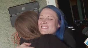 Pay it 4ward: 'Sensing' a neighbor in need