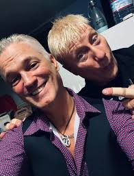 Warren Michigan in the house. Had the honor to meet #GreggBissonette last  night and learned he's from Warren, Michigan right near where I grew up. I  had no clue 😂