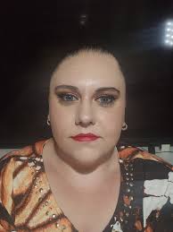 Day 8, palette no.93. Too faced appley in love. Todays shades are Apple  Sauced and Appley In Love. Paired with stila lipstick in shade Beso.