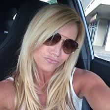 Heather Hudock's Instagram, Twitter & Facebook