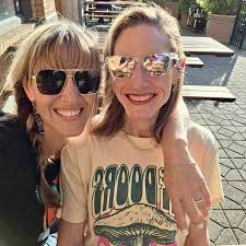 Rave and electronic dance music experiences in the 90s and 2000s