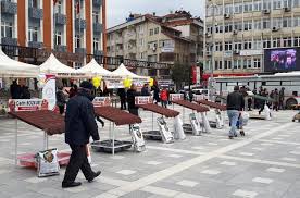 Zonguldak devrek kaymakamlığı hakkında bilgiler içermektedir. Devrek Te Sokak Hayvanlari Yararina Kermes Zonguldak Haberleri