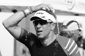 Brag for the rest of your life. for those athletes who choose to push their limits to reach their fullest potential, the ironman triathlon is the ultimate test for how far their bodies can take them. Zwei Lowen Fahren Zum Ironman Nach Hawaii Triathlowen Bremen
