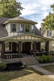 1917 Craftsman In Cincinnati Ohio Captivating Houses Old Houses Craftsman Victorian Homes
