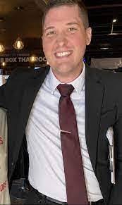 Shawn Lowman's Instagram, Twitter & Facebook