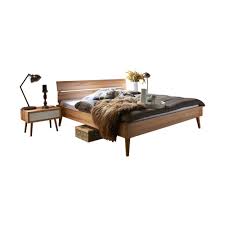 Ist es ein bett mit stauraum, ist in der regel zwischen bett und boden wenig platz übrig. Massivholzbett Modern Sleep