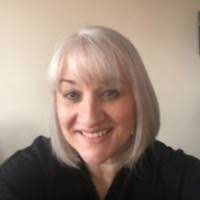 Tracey Teague's Instagram, Twitter & Facebook