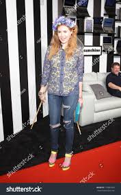 Fashion Girl Berlin: Over 2,207 Royalty-Free Licensable Stock Photos |  Shutterstock