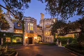 Popularity area width depth newest. 19 Gorgeous Houses That Look Like Castles