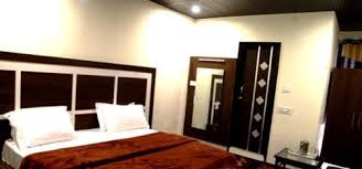 From all the budget hotels in dalhousie, hotel dalhousie grand is very much popular among the tourists. Hotel Dalhousie Grand