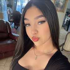 Ericka Cervantes's Instagram, Twitter & Facebook