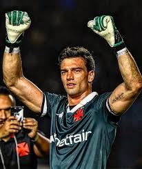 Time dos Clubistas | 🧤💢 S&Atilde;O JARDIM | Com grande atua&ccedil;&atilde;o de L&eacute;o Jardim,  Vasco e Flamengo fazem jogo de troca&ccedil;&atilde;o no primeiro tempo e controle  rubro-negro no... | Instagram