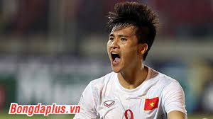 Lúc chị em vinh còn nhỏ, vì. Cong Vinh La Cáº§u Thá»§ Ä'áº§u Tien Ghi Ban á»Ÿ 5 Ká»³ Aff Cup