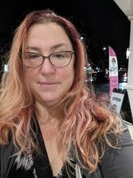 Bobby Mackey's Instagram, Twitter & Facebook