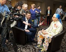 He makes some major mistakes that are glossed over in the movie. Patch Adams Keynotes Mayor S Luncheon In Support Of The Caring Place
