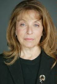 Resa Brown's Instagram, Twitter & Facebook