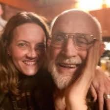 Lesley Hatch's Instagram, Twitter & Facebook