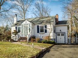 Recently Sold Homes In Metuchen Nj 87 Transactions Zillow Home Zillow House Styles