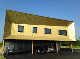 Workshop And Offices In Quebriac France Elzinc Rainbow Gold Architecture Toit Batiment