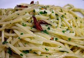 Le Ricette Di Valentina E Bimby Spaghetti Aglio Olio E Peperoncino Nel Bimby Pasti Italiani Ricette Cene Veloci