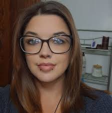 What day care or baby sitter options are available in Gillette area?