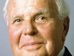 Allersberg: Der SA-Mann auf dem Straßenschild