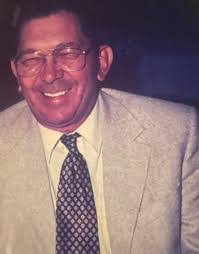 Martha Hershberger's Instagram, Twitter & Facebook