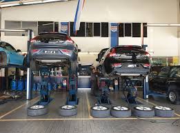 .di sebuah bengkel syarikat pembekal kereta import di jalan batu 2 di sini. Nss Service Centre Volvo Specialist Award Winning Bosch Car Service Centre Carkaki My