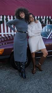 Holiday moments are better with your bestie. Tag yours below 👇