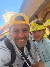 Tonight we had the opportunity to experience a masterclass in hospitality,  sales, and teamwork from Brian and Chris at Prime + Proper. We thoroughly  enjoyed the experience of watching a true master