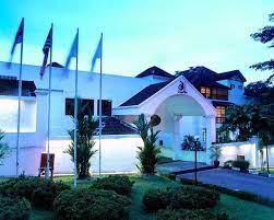 Here at duta vista suites we look forward to welcoming you with true malaysian hospitality. Hotel Duta Vista Executive Suites Kuala Lumpur Kuala Lumpur Kuala Lumpur Hotelopia