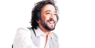 Fettah can, 2 ekim 1975 yılında bursa'nın karacabey ilçesinde doğdu. Fettah Can Kimdir Nerelidir Fettah Can Sarkilari