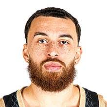 À peine exclu, le tweet assassin de Mike James sur l'arbitre Maxime Boubert 