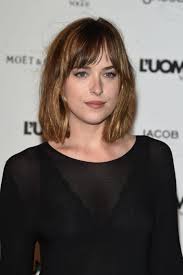 Frisuren Mittellang Stufig Pony Trends Sombre Dakota Johnson Trendfrisuren Bob Frisur Ponyfrisuren