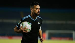 تظهر افضل خلفيات عبدالله السعيد للموبايل ان اللاعب قد نجح في لفت انظار المنتخب الوطني المصري من موسم 2008 حتى الموسم الحالي. Ø¹Ø¨Ø¯Ø§Ù„Ù„Ù‡ Ø§Ù„Ø³Ø¹ÙŠØ¯ ÙŠØ«ÙŠØ± Ø§Ù„Ø¬Ø¯Ù„ Ù…Ø¬Ø¯Ø¯Ø§ Ø¨ÙŠÙ† Ø¬Ù…Ø§Ù‡ÙŠØ± Ø§Ù„Ø£Ù‡Ù„ÙŠ ÙˆØ§Ù„Ø²Ù…Ø§Ù„Ùƒ