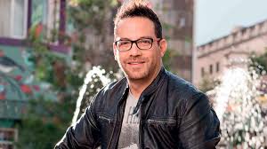 Juan Fernando Velasco cantante ecuatoriano