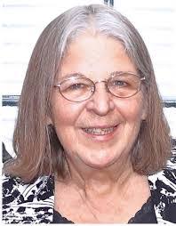 Barbara Lea's Instagram, Twitter & Facebook