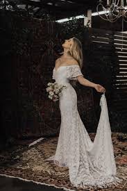 Verkauf brautkleider und anzüge es ist wieder soweit, das team von roméo&juliette wächst weiter und wir suchen 2 modeberaterinnen in teilzeit. Callista Bohemian Wedding Dress Off Shoulder Lace Boho Etsy