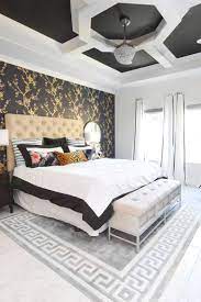 When the silver and gold are combined, the overall look will just become shiny and fancy! Google Image Result For Https 2 Bp Blogspot Com J1dfsyna0lw Wvjjysyzwzi Aaaaaaaa2jk Sktgri Master Bedroom Accents White Master Bedroom Luxury Bedroom Master