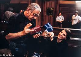 The first, blue, lives up to his reputation for gravitas. Mubi On Twitter Krzysztof Kieslowski And Juliette Binoche By Piotr Jaxa Behind The Scenes Of Three Colours Blue 1993