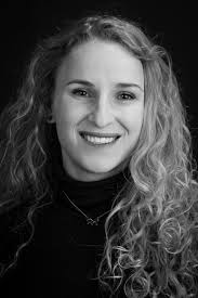 Katelyn Hunter's Instagram, Twitter & Facebook