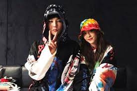 It was a safe answer to say that she sees the male idol as . My Daragon Heart Just Broke Sandara Park G Dragon Shippers Devastated By G Dragon Blackpink Jennie Reportedly Dating Philstar Com
