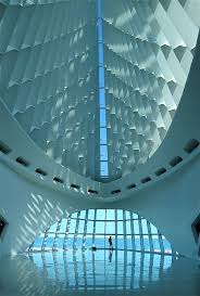 Milwaukee Art Museum Futuristic Architecture Santiago Calatrava Unique Architecture