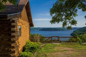 Lake of the ozarks is a reservoir created by impounding the osage river in the northern part of the ozarks in central missouri. Lake Of The Ozarks Cabin Rental Cabin