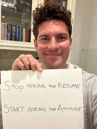 Alex Samadi's Instagram, Twitter & Facebook